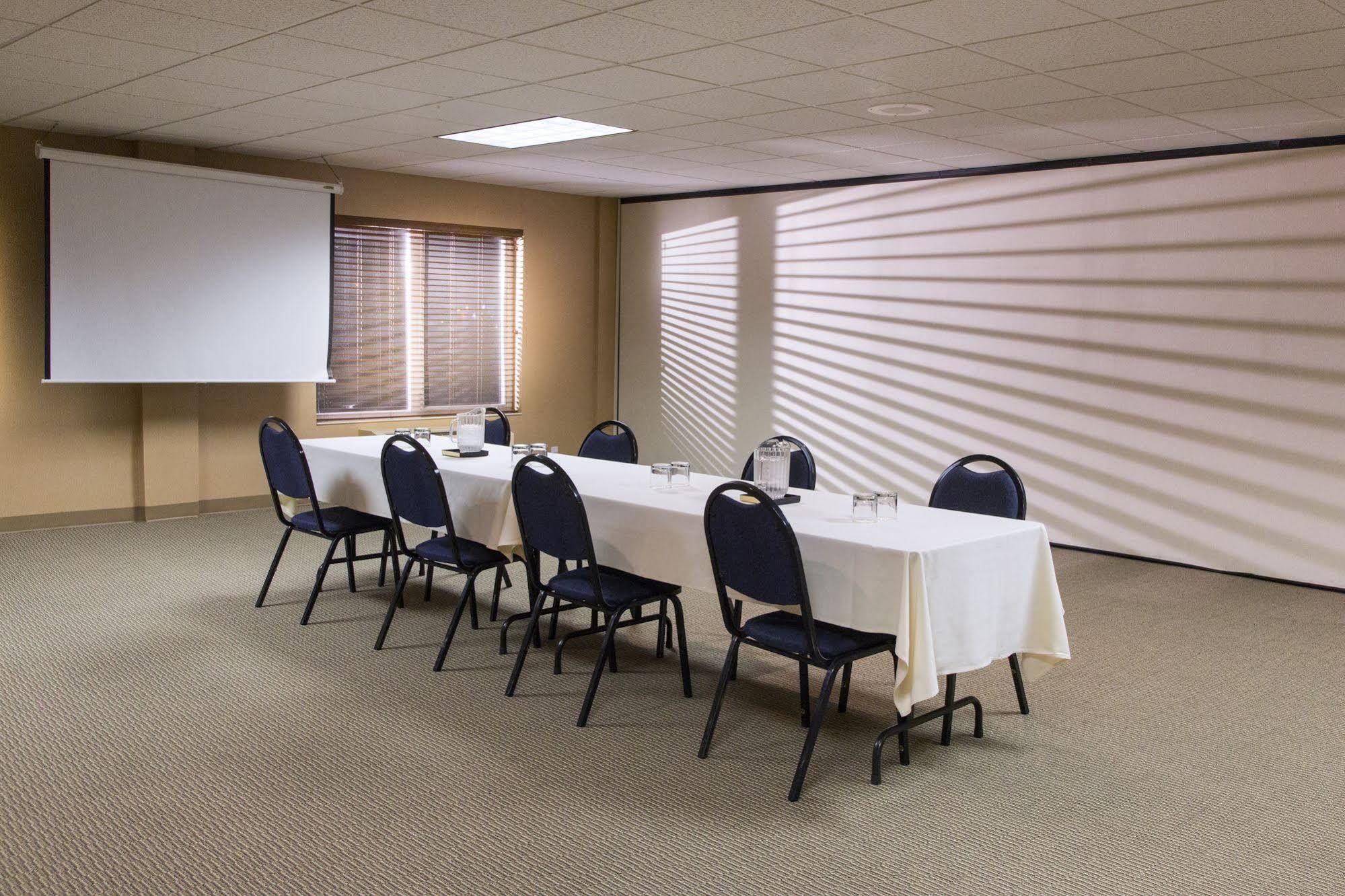 Phoenix Inn Suites Albany Esterno foto