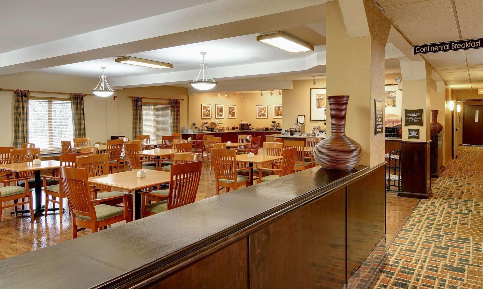 Phoenix Inn Suites Albany Esterno foto